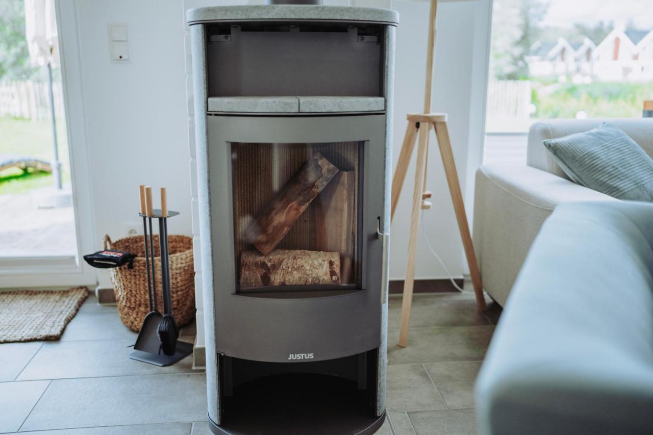 Malerisch Am See Mit Kamin, Sauna & Whirlpool ノルトホルン エクステリア 写真